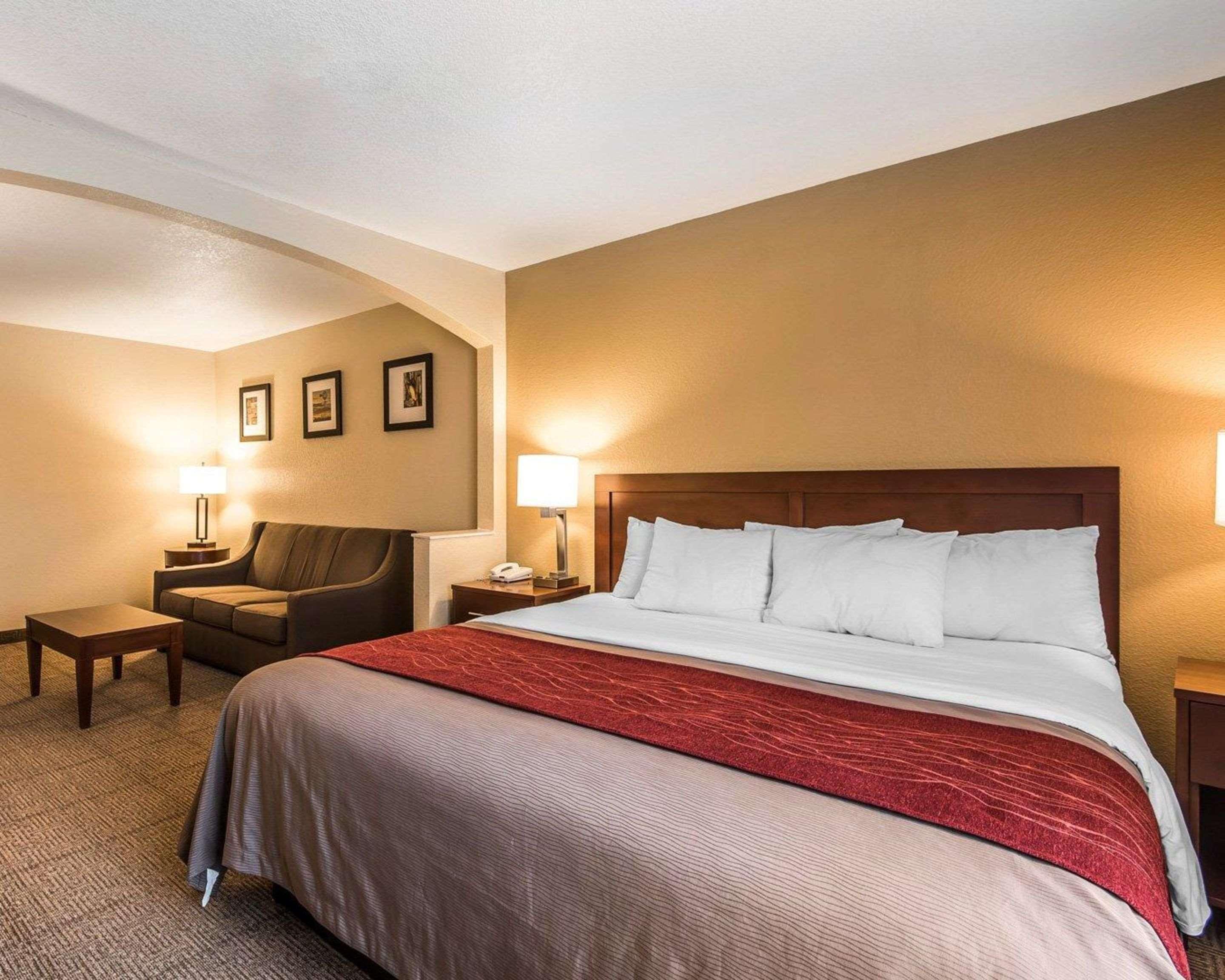 Quality Inn & Suites Bethany Zewnętrze zdjęcie